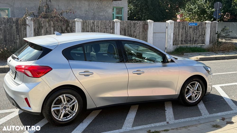FORD Focus 2021 — imagine 4