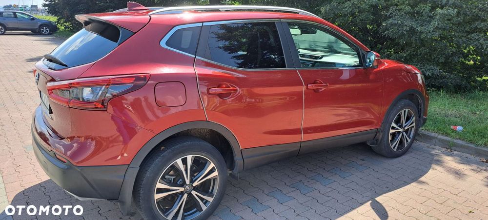 Nissan Qashqai 1.6 DIG-T N-Connecta - 2