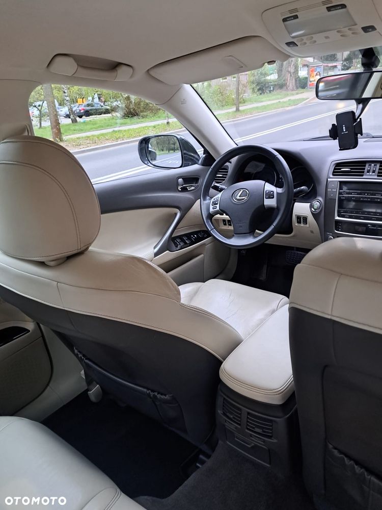Lexus IS 250 Elegance - 19