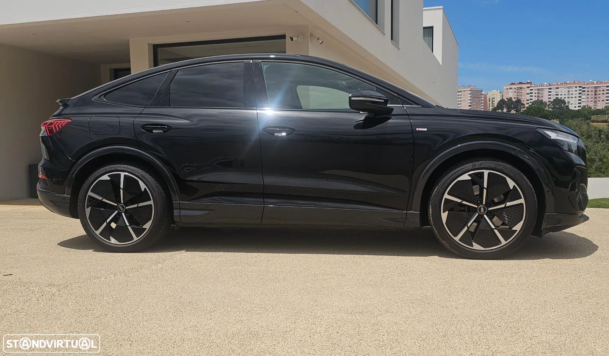 Audi Q4 Sportback e-tron 45 - 1