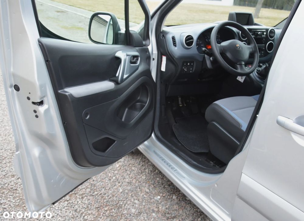 Peugeot Partner - 13