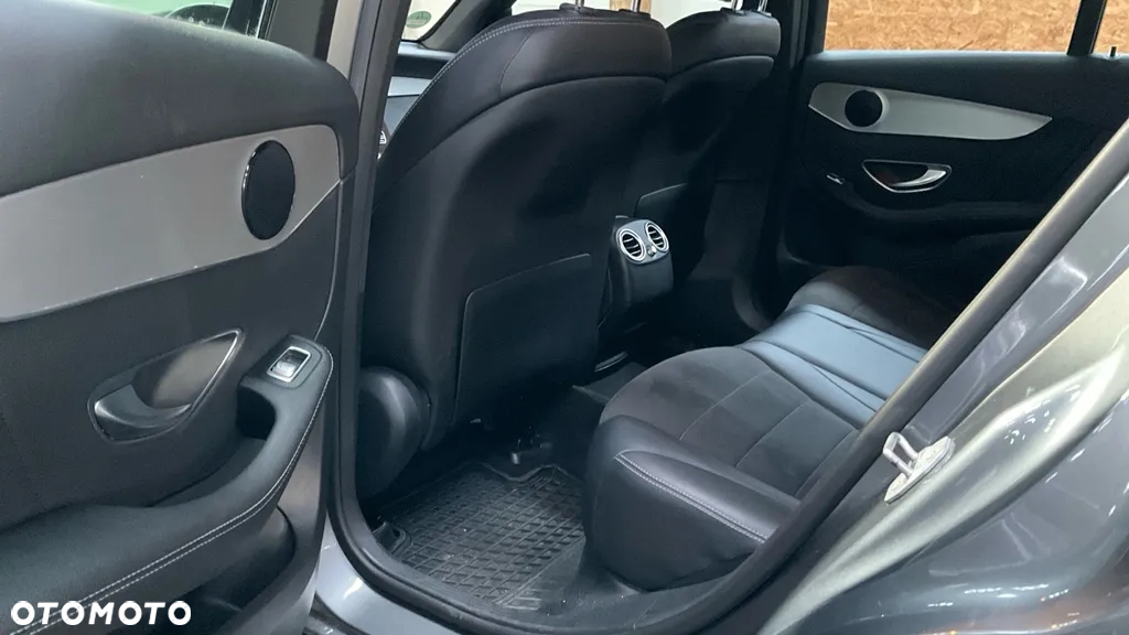 Mercedes-Benz GLC 300 de 4-Matic - 10