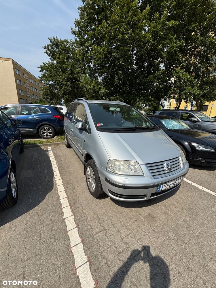 Volkswagen Sharan - 1