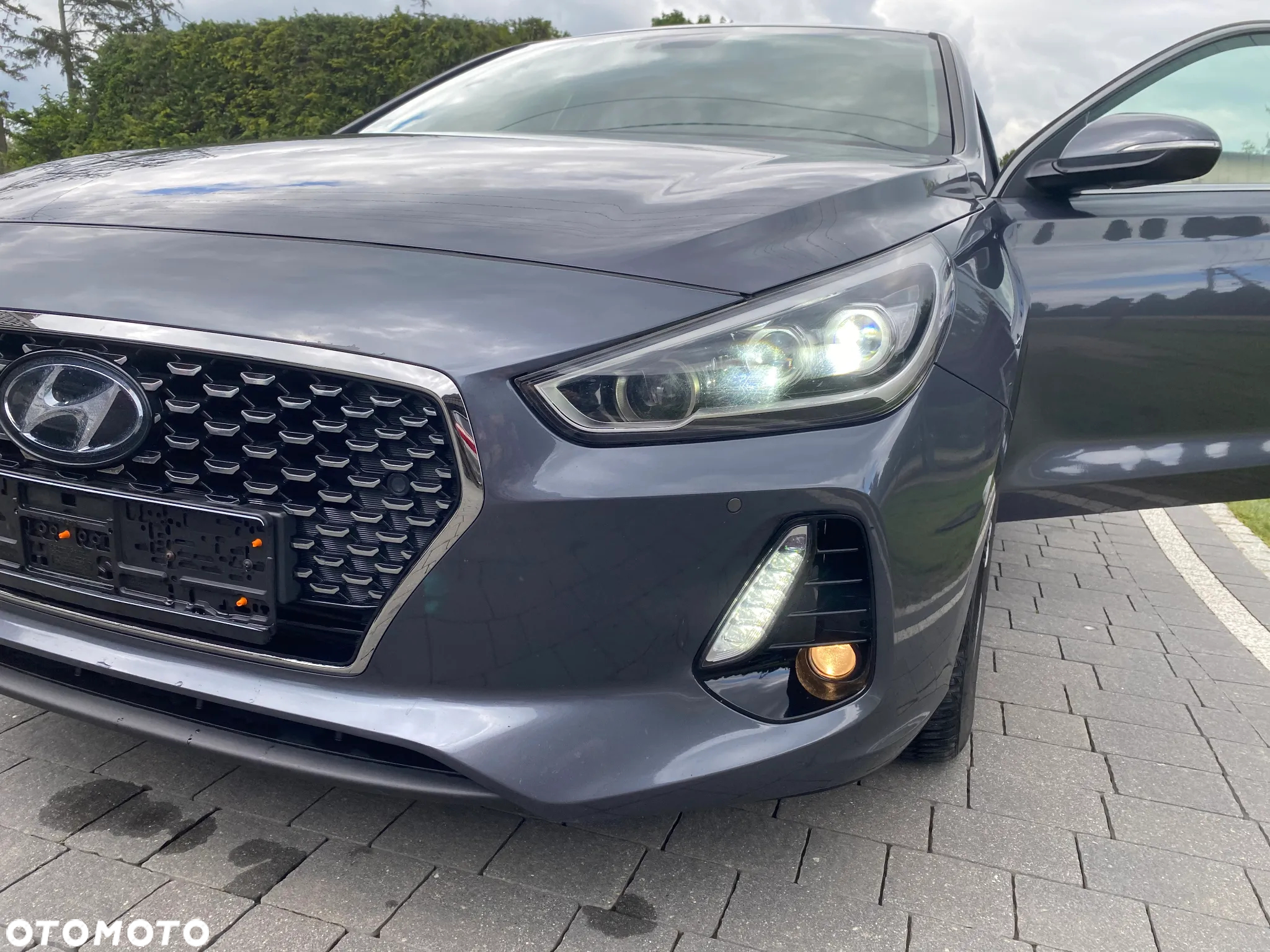 Hyundai i30 1.6 D Premium DCT - 4