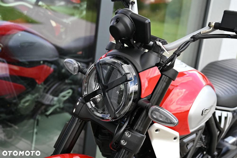 Ducati Scrambler - 39