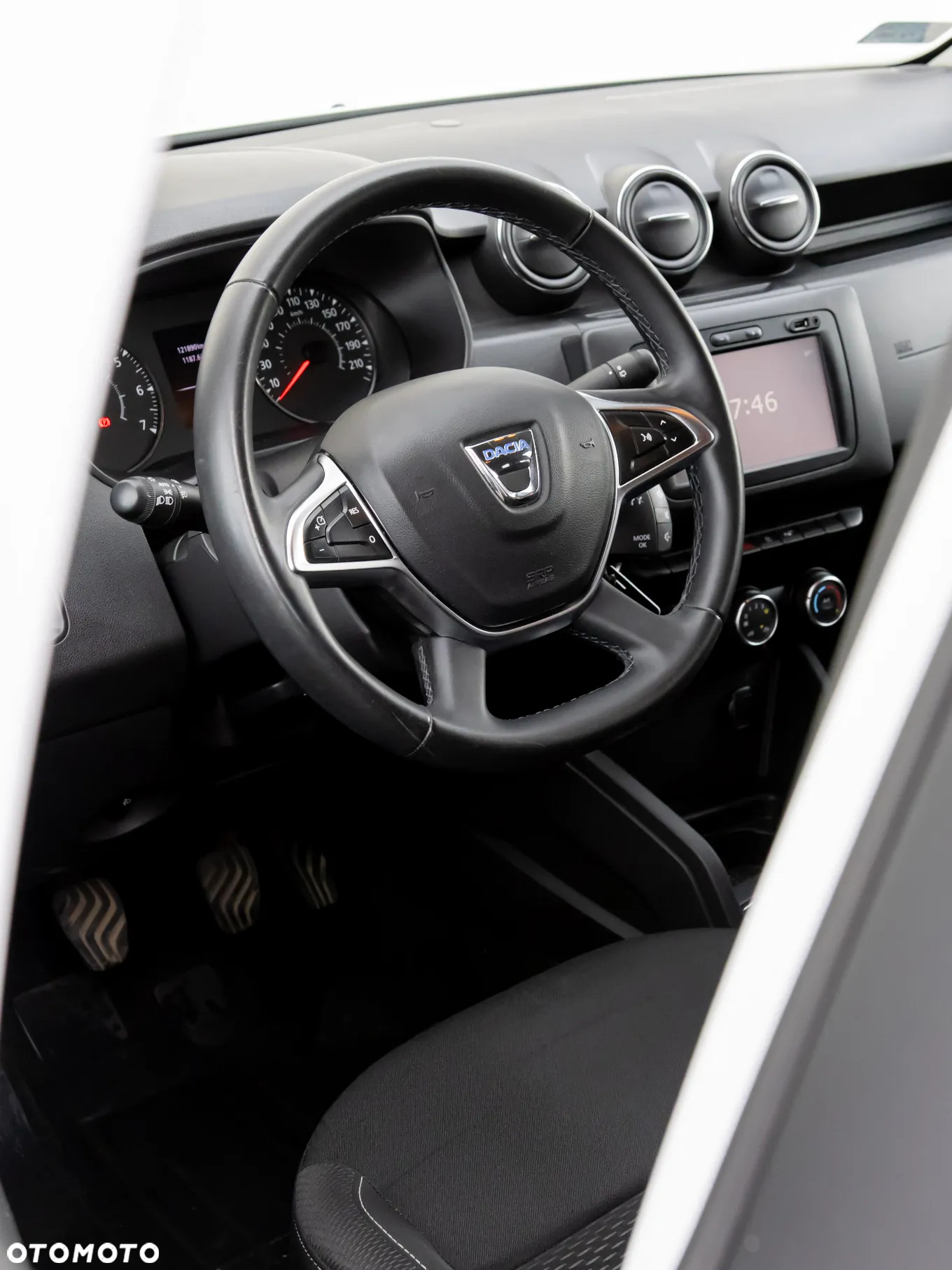 Dacia Duster 1.6 SCe Access S&S - 18