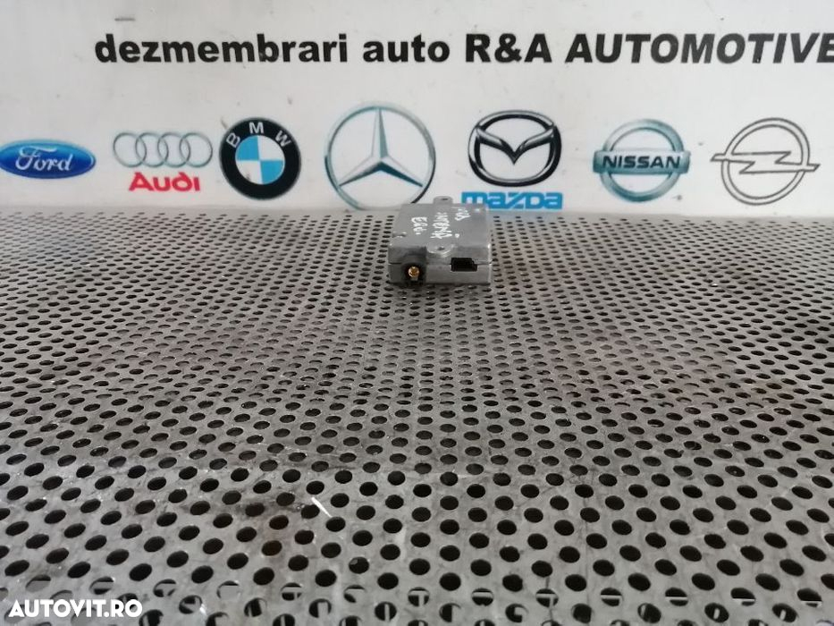Modul Interfata Usb Bmw E60 E61 E87 E90 Modul Interfata Usb Bmw E60 E61 E87 E90 - 2