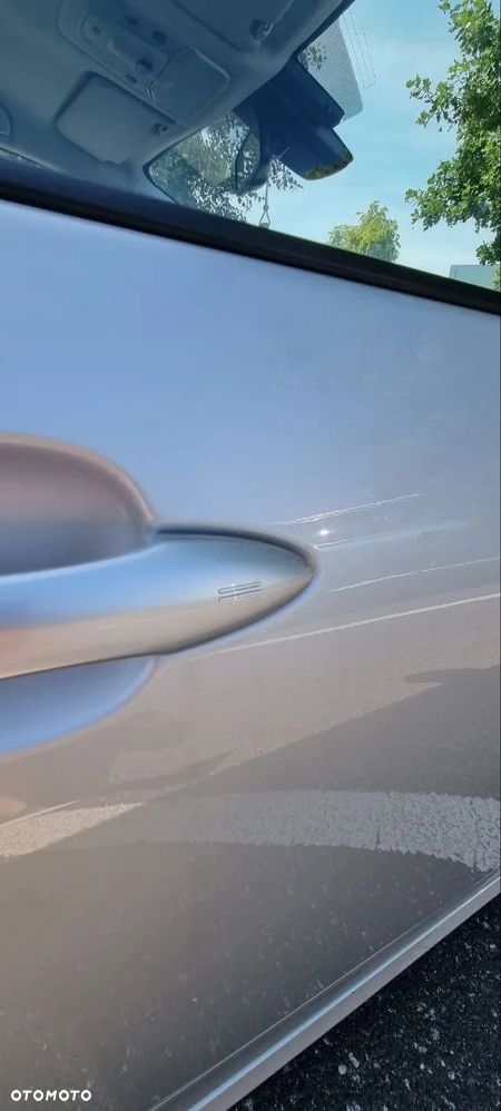 Toyota Prius - 5