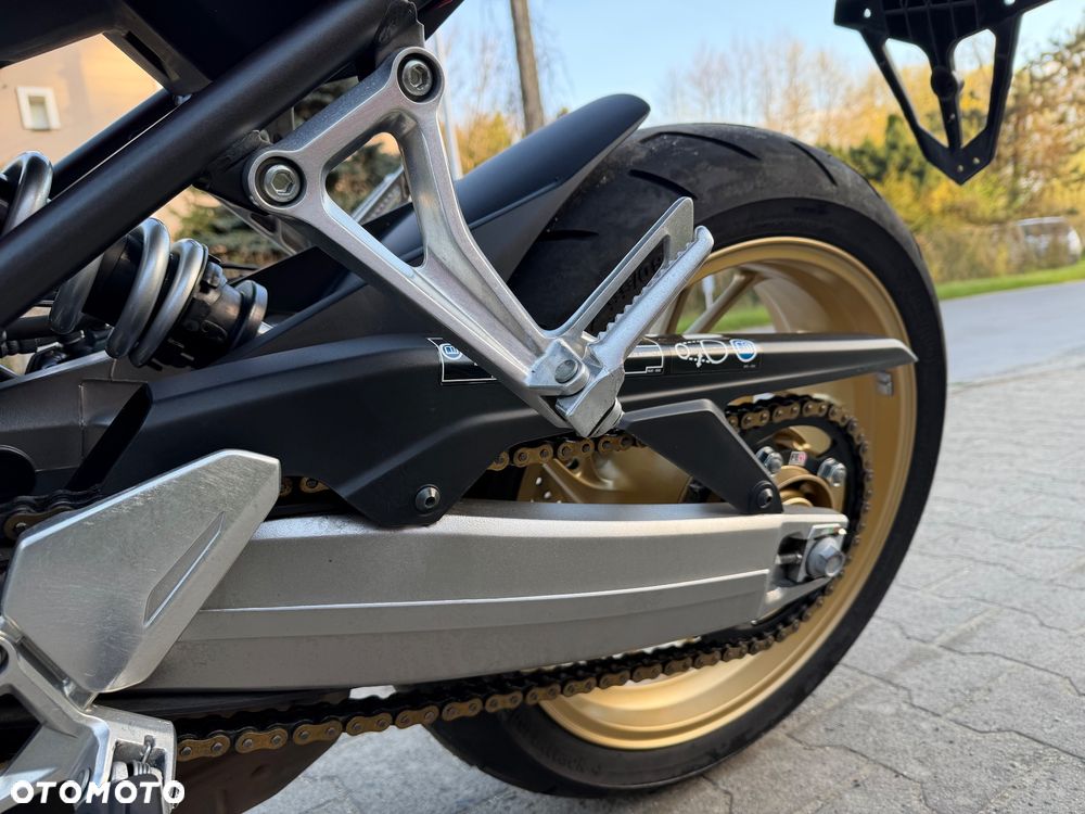 Honda CB - 26