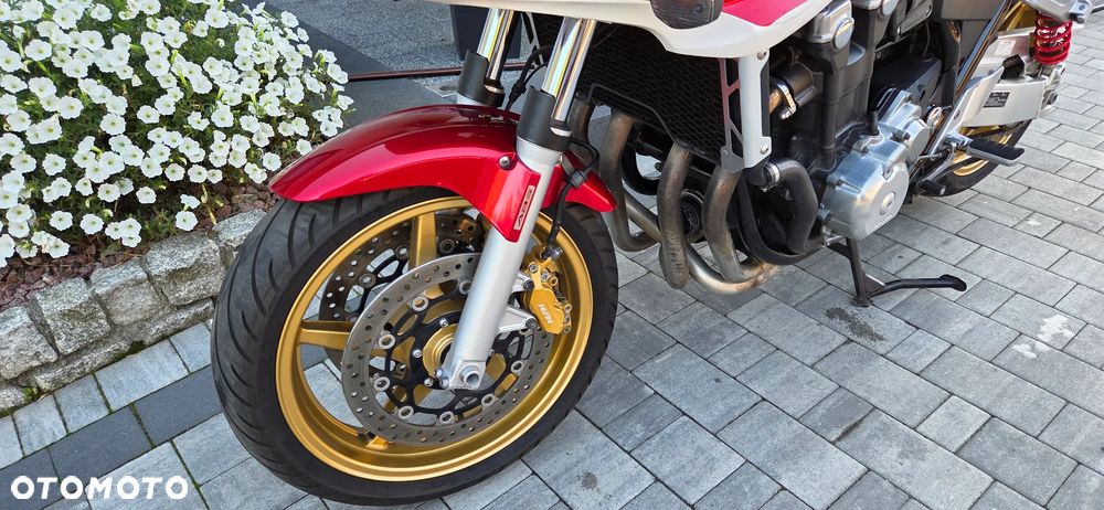 Honda CB - 3