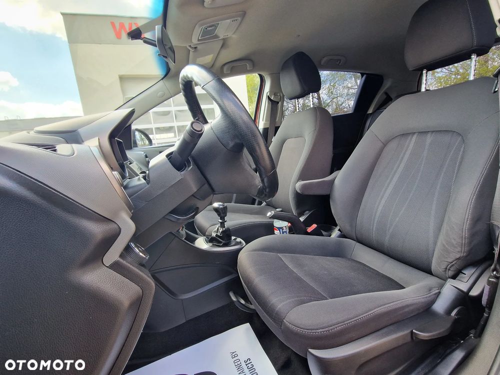 Chevrolet Aveo 1.4 LT - 13