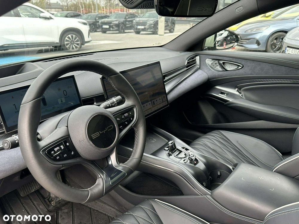 BYD Seal - 12