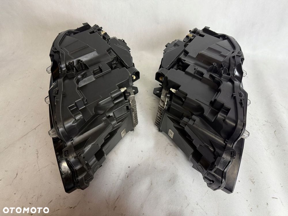 VOLVO V90 S90 FULL LED MID LAMPA LEWA PRAWA REFLEKTOR LEWY PRAWY DEMONTAŻ - 11