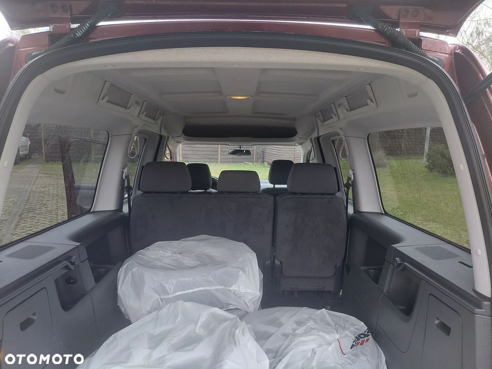 Volkswagen Caddy Comfortline 4Motion DSG - 9