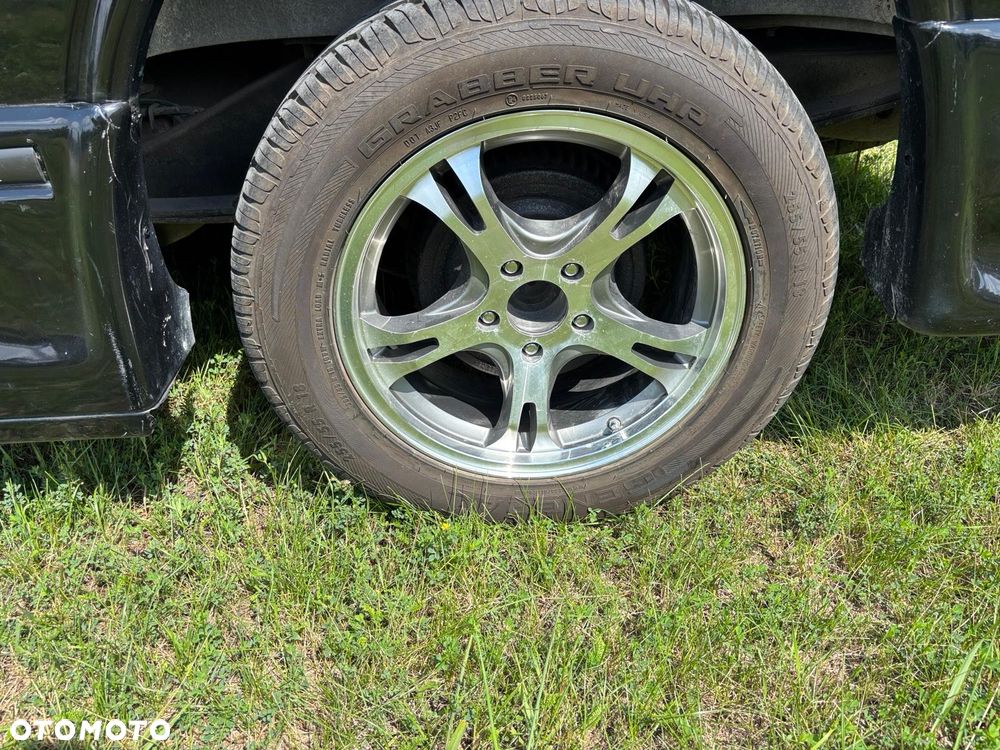 Chevrolet Chevy Van - 27