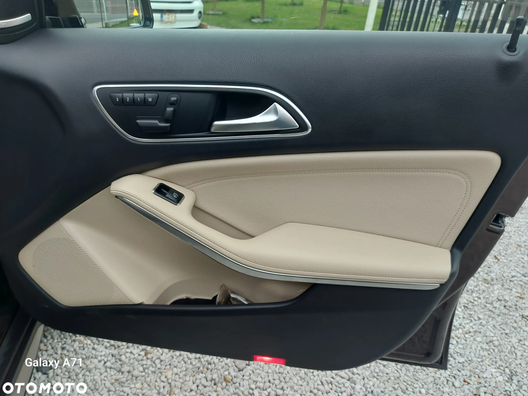 Mercedes-Benz GLA 250 4-Matic AMG Line - 20