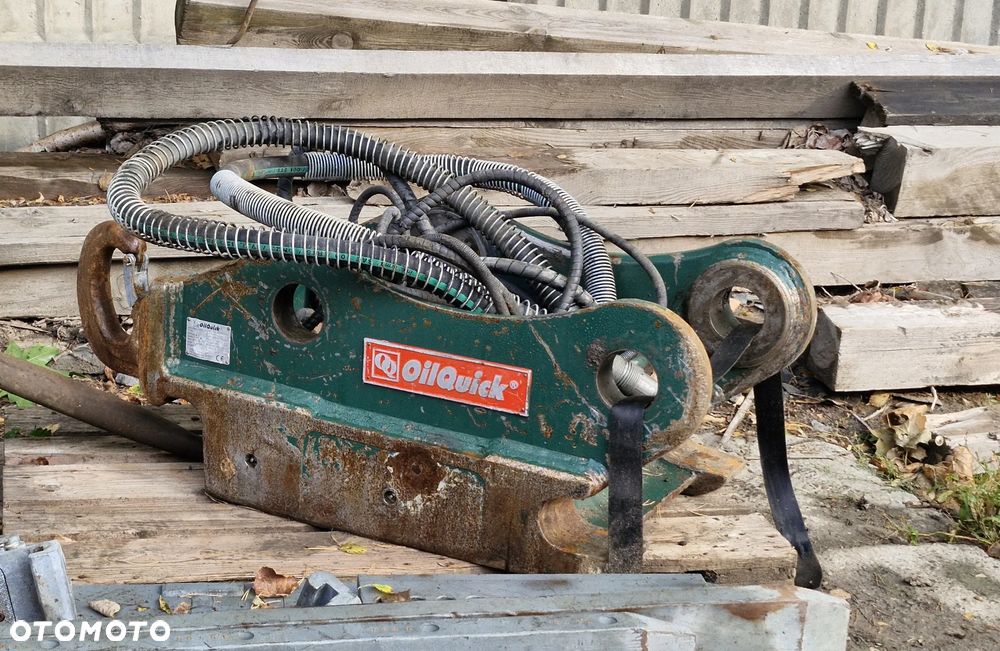 Szybkozłącze / złącze /hydrauliczne (OILQUICK) - 1