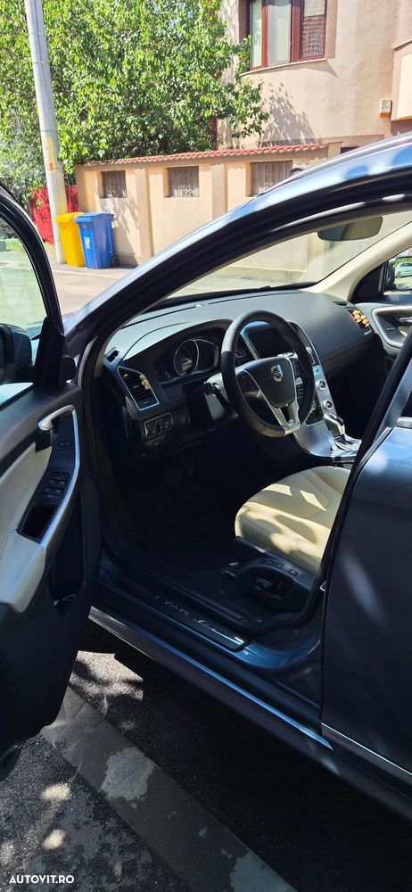 Volvo XC 60 D4 Inscription - 9