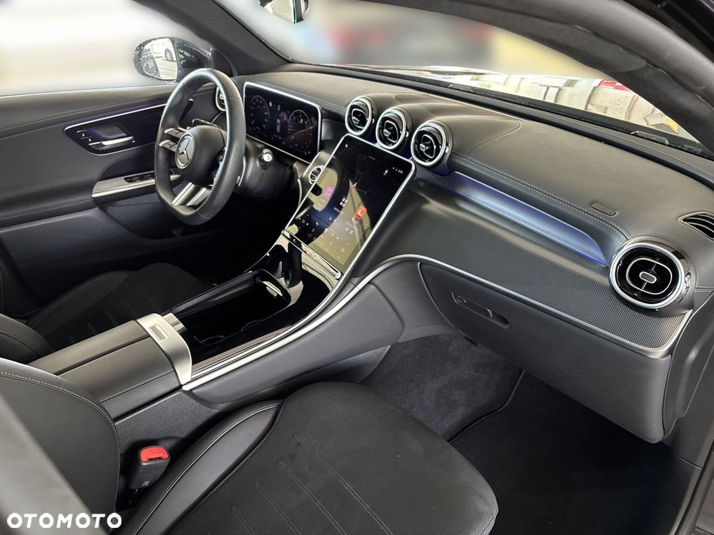 Mercedes-Benz GLC - 18