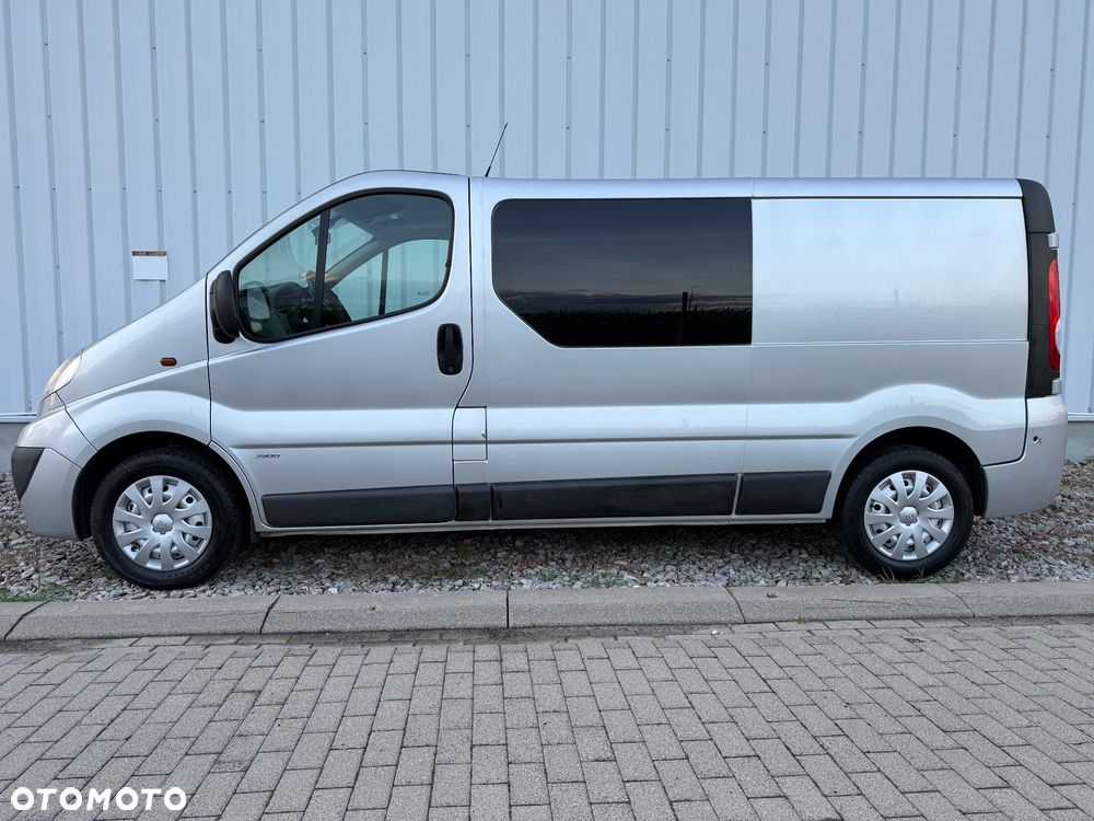 Opel Vivaro - 3