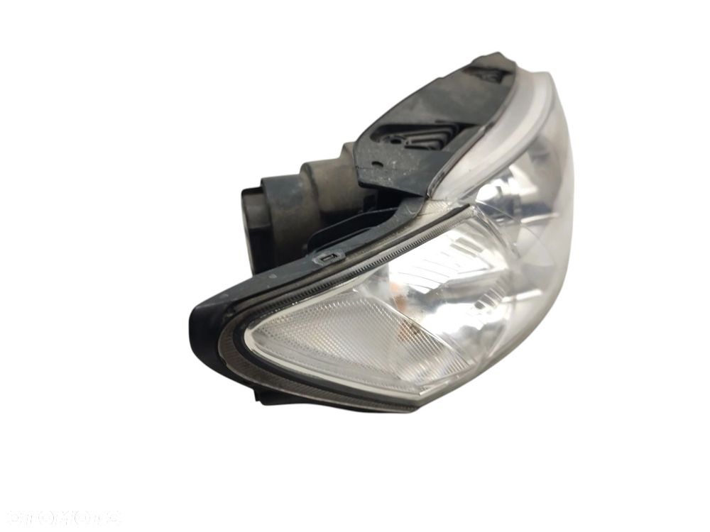 LAMPA PRAWY PRZÓD KIA MAGENTIS II LIFT (2008-2010) 2.0 CRDI 150KM 92102-2G5XX - 3