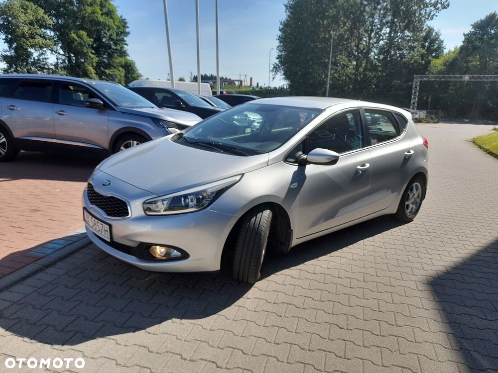 Kia Ceed 1.6 GDI M - 9