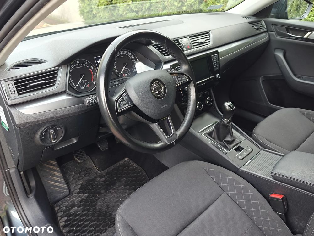 Skoda Superb 1.8 TSI Active - 6