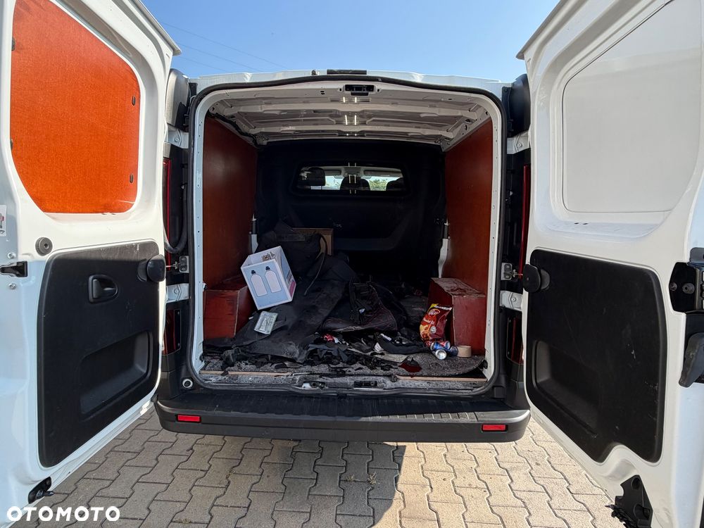 Renault Trafic - 9
