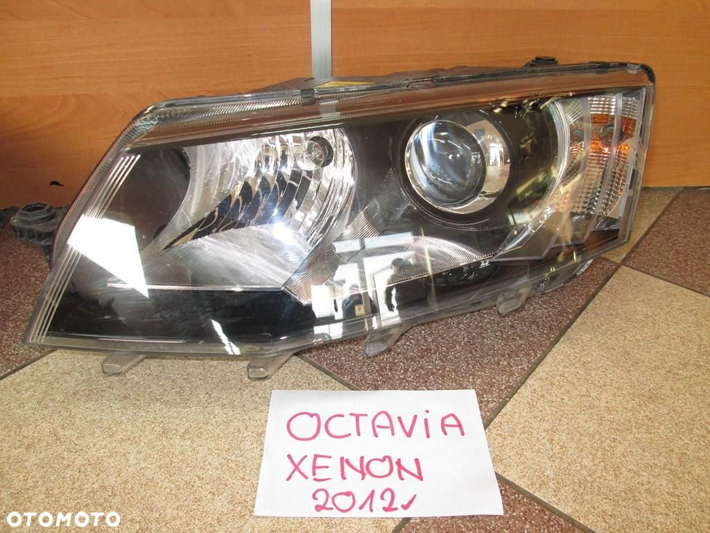 Lampa lampy Xenon Skoda Octavia 5E0 12r. przód - 3