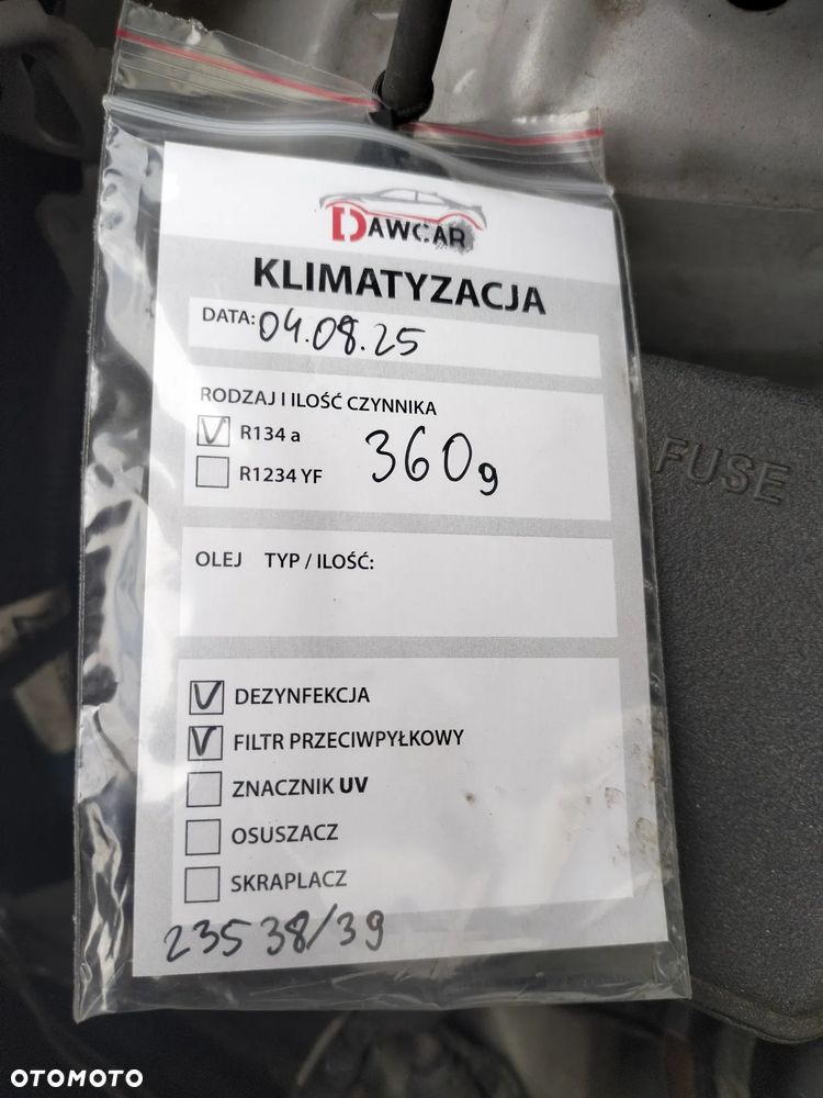 Toyota Yaris 1.0 Life EU6 - 23