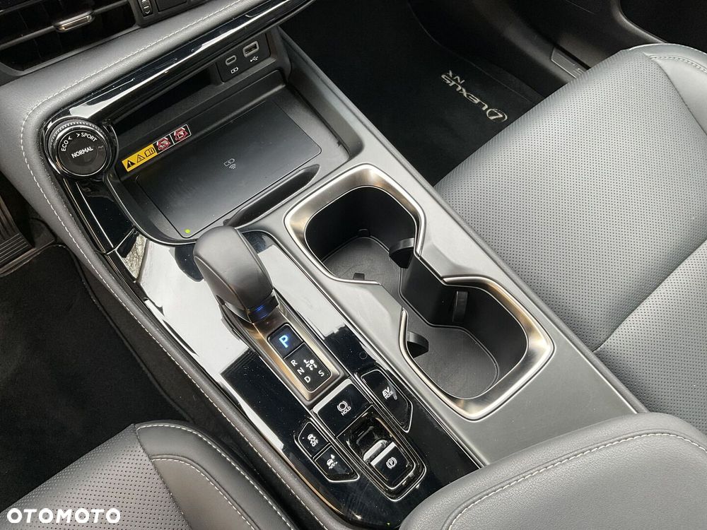 Lexus NX 350h Prestige AWD - 28