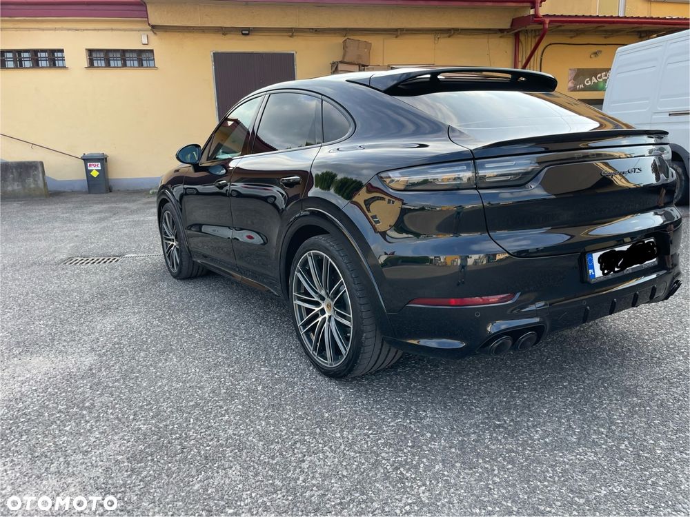 Porsche Cayenne Coupe GTS - 13