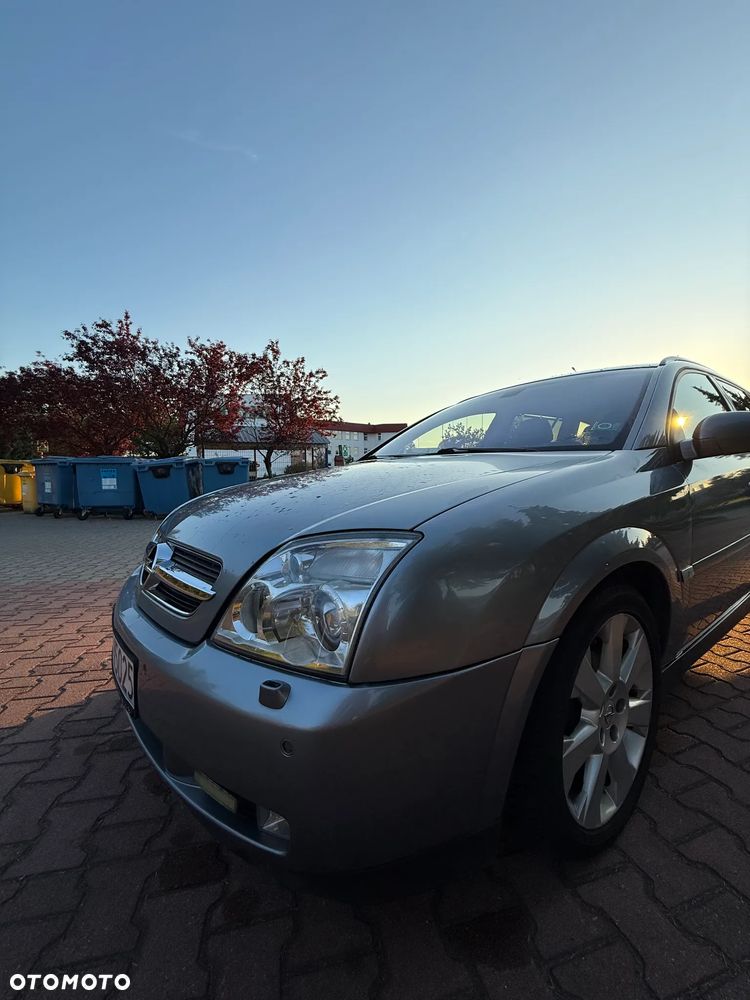 Opel Vectra 1.9 CDTI Cosmo - 18