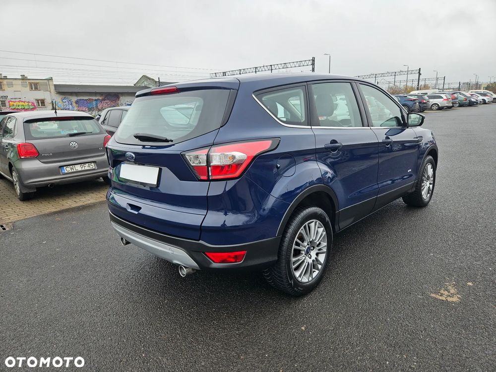 Ford Kuga - 5