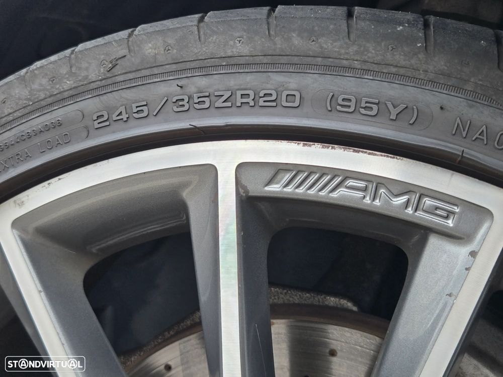 Mercedes-Benz E 220 d AMG Line - 14
