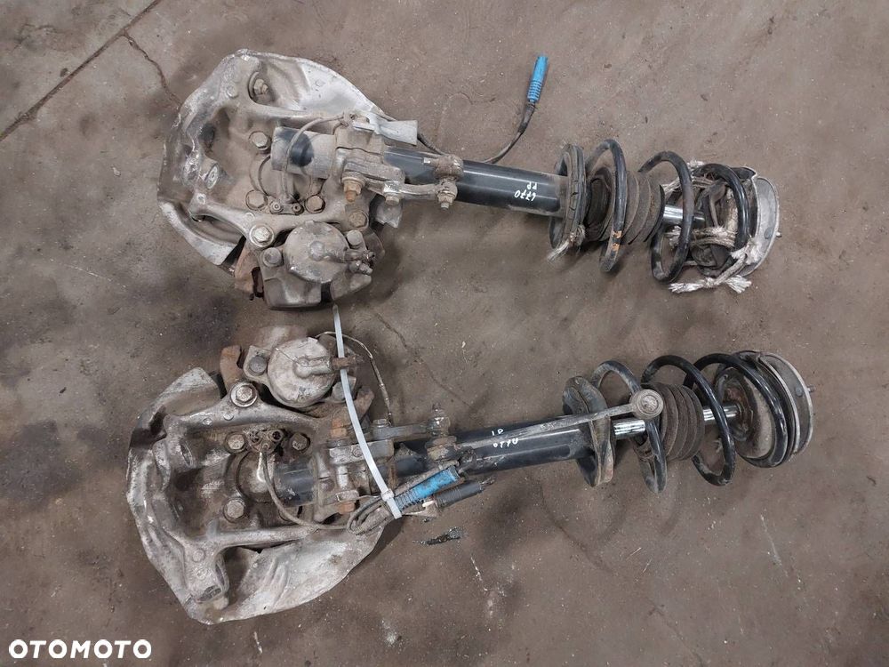 AMORTYZATOR SPRĘŻYNA ZWROTNICA LEWY PRZÓD PRAWY PRZÓD BMW E39 520i 2.0 24V - 4
