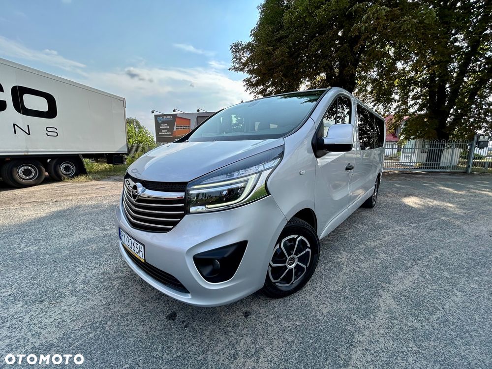 Opel Vivaro - 8