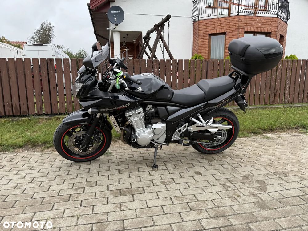Suzuki Bandit - 3