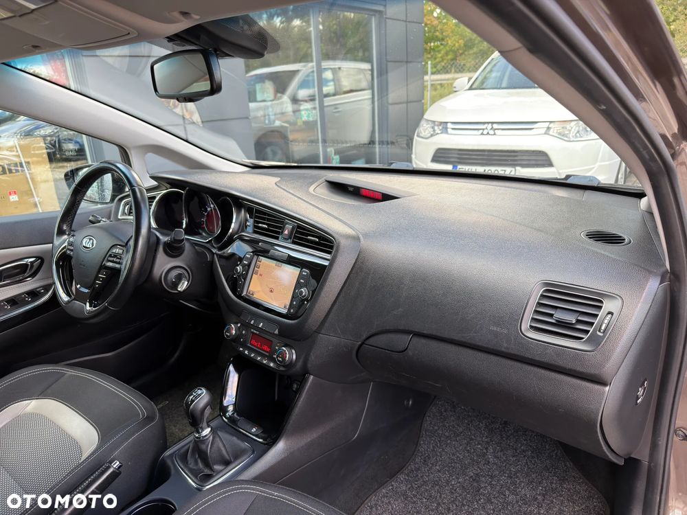 Kia Ceed 1.6 CRDi L - 9