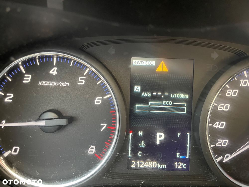 Mitsubishi Outlander 2.0 Instyle Navi - 9