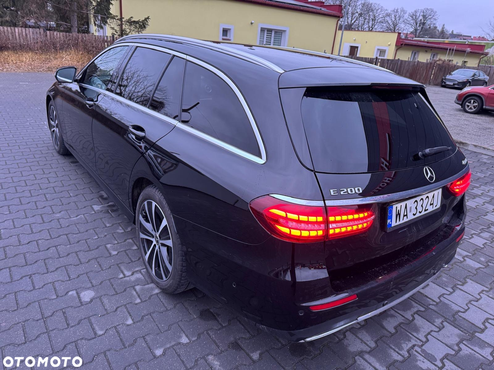 Mercedes-Benz Klasa E 200 4-Matic AMG/Avantgarde - 7