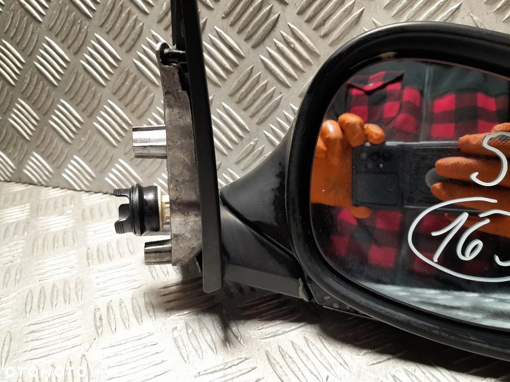 BMW E90 LUSTERKO PRAWE PRZEDNIE PRAWY PRZÓD KOLOR: 354 - 9