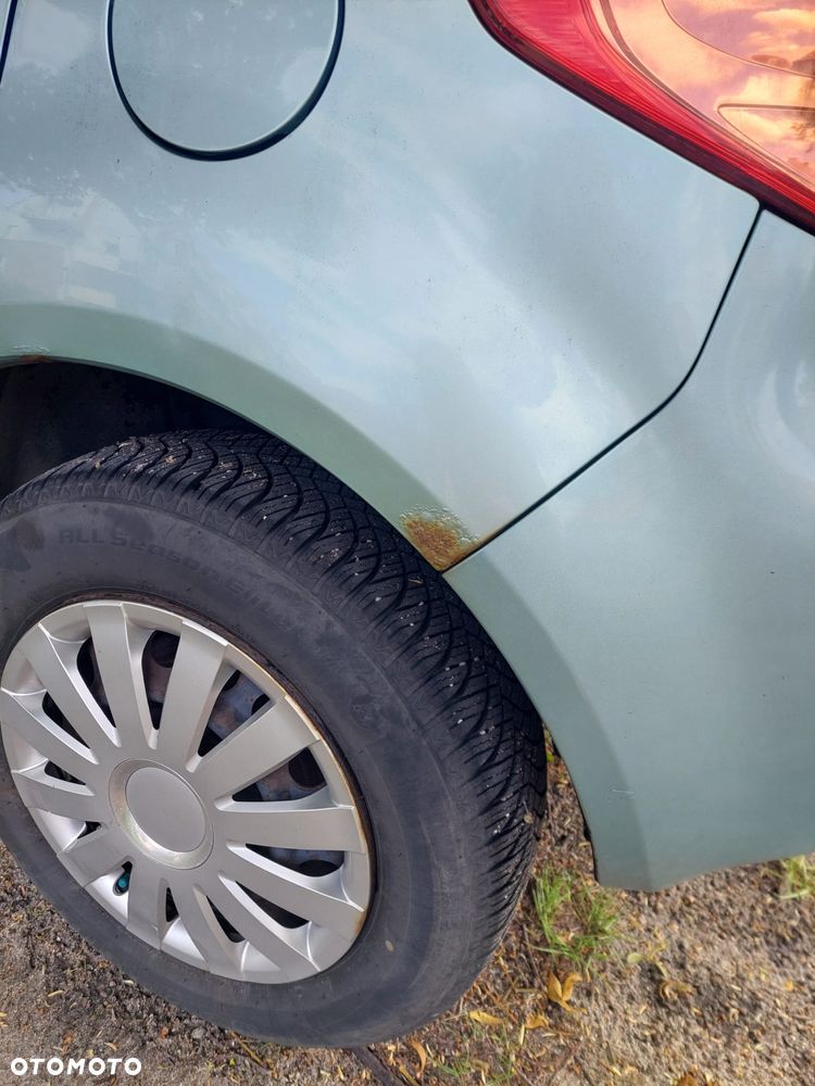 Suzuki SX4 1.6 GLX / Comfort - 17