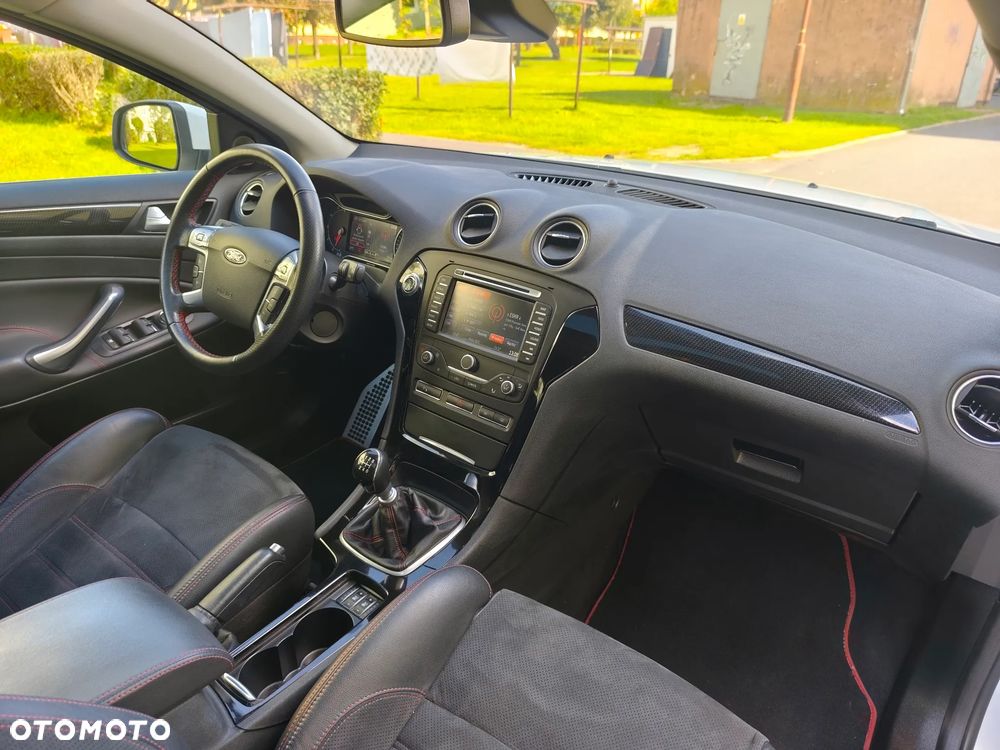 Ford Mondeo 2.0 TDCi Titanium S - 18