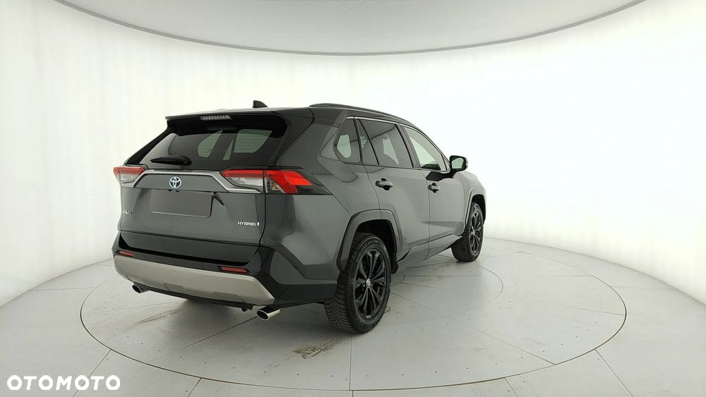 Toyota RAV4 - 2