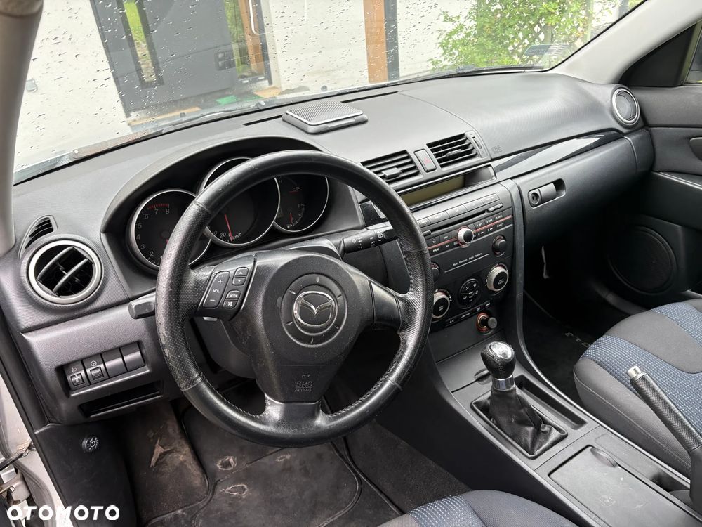 Mazda 3 1.6 Sport Exclusive - 16