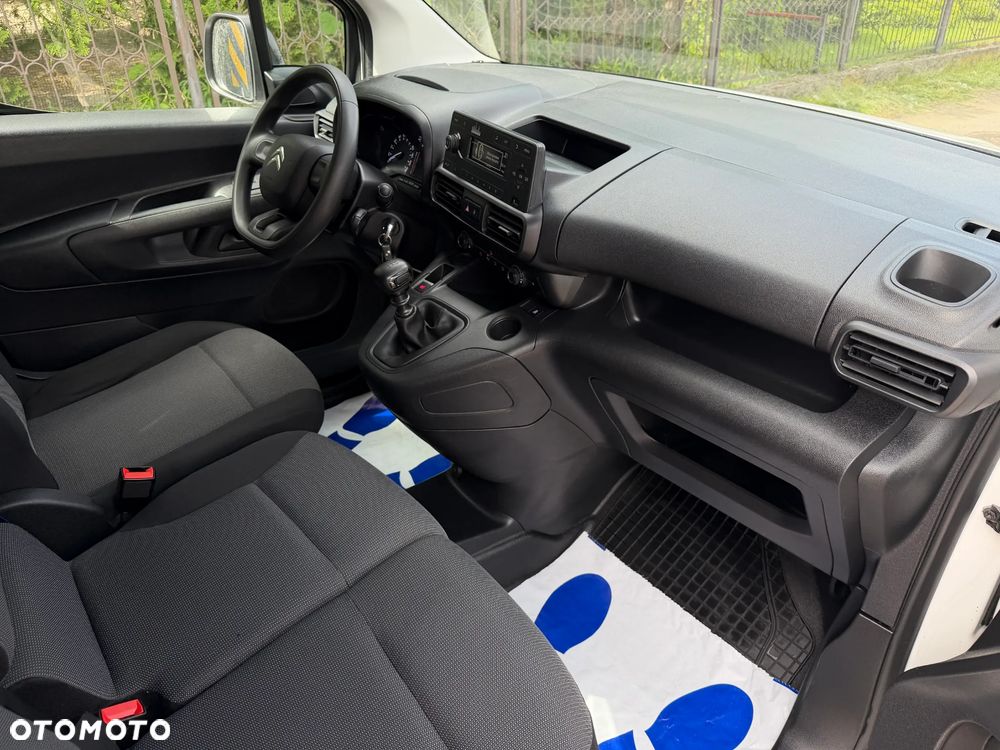 Citroën BERLINGO - 12