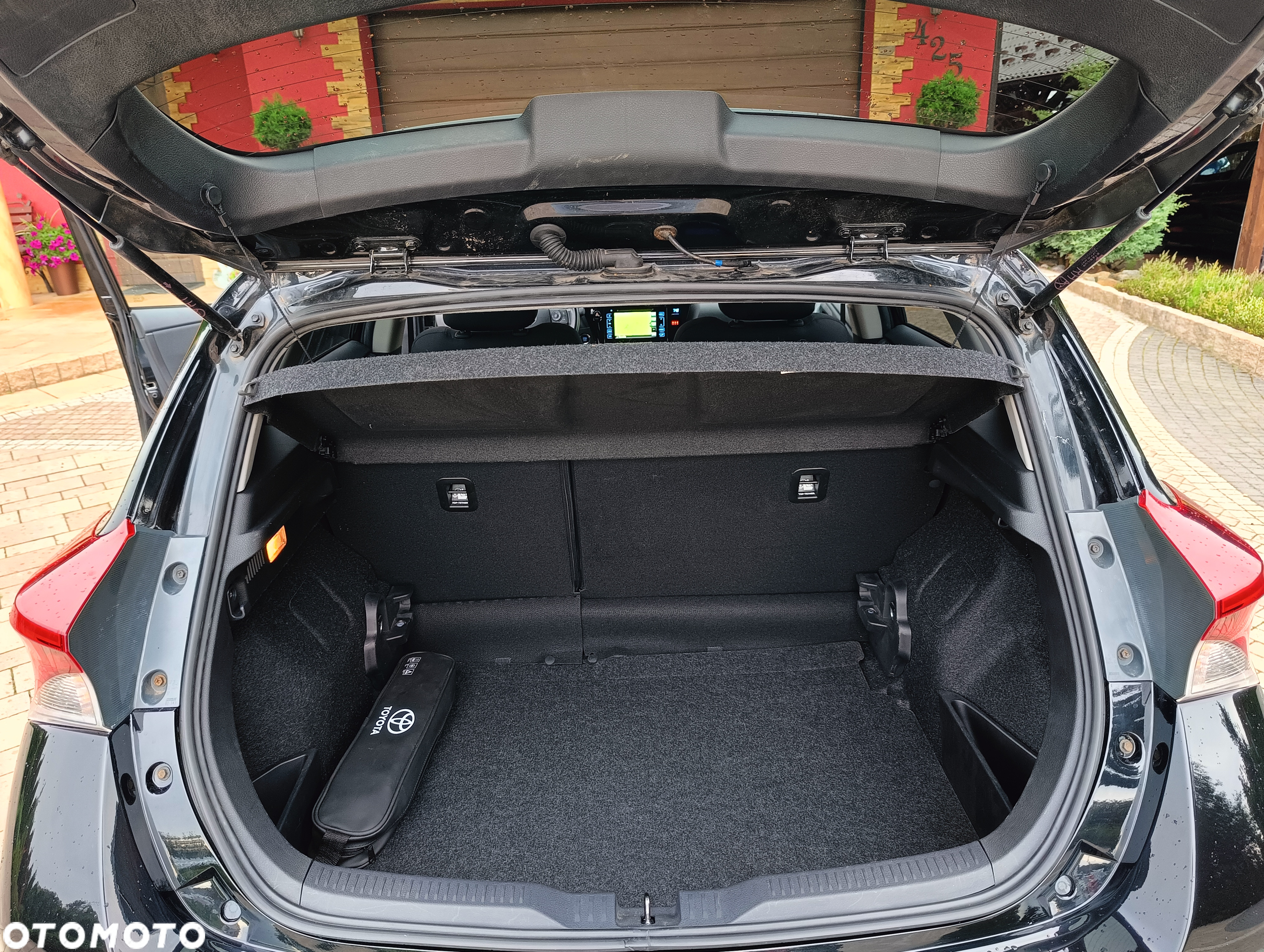 Toyota Auris 1.2 T Prestige - 30