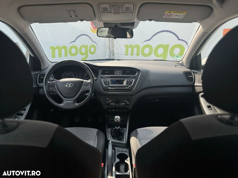Hyundai i20 1.4 YES! Silver - 6