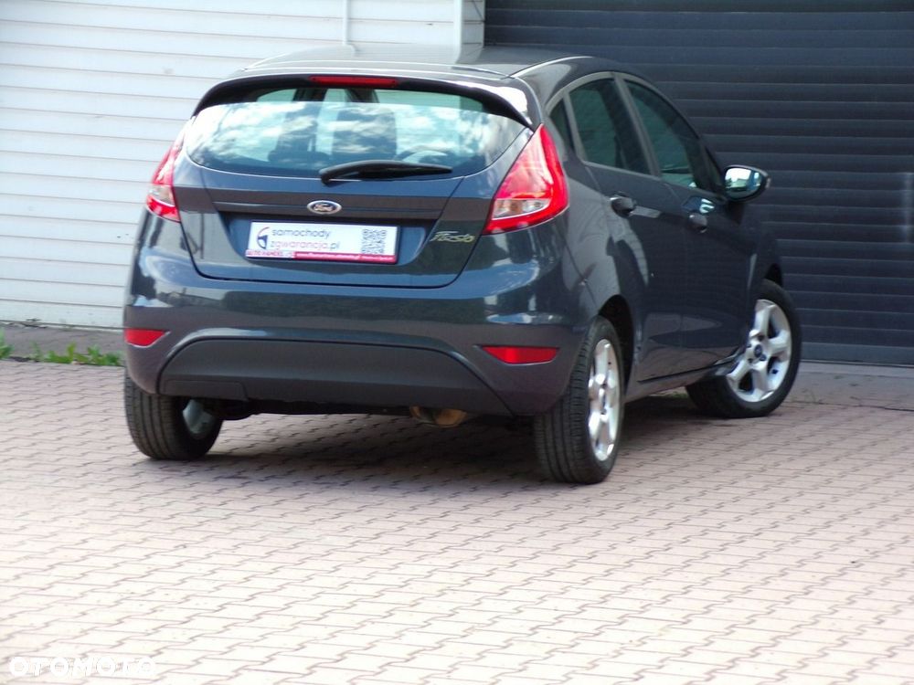 Ford Fiesta - 11
